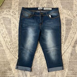 Indigo Rein cropped jean